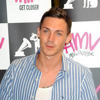 2011 (Television) - 'TOWIE' cast signing copies of the new DVD 'The Only Way is Essex' | Picture 89585